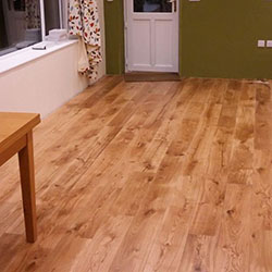 Solid European Oak Flooring - Light Character Grade