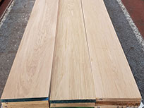 Planed Oak Stair Strings clickable image
