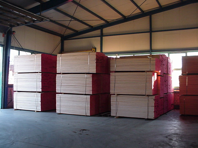 Prepared packs of timber